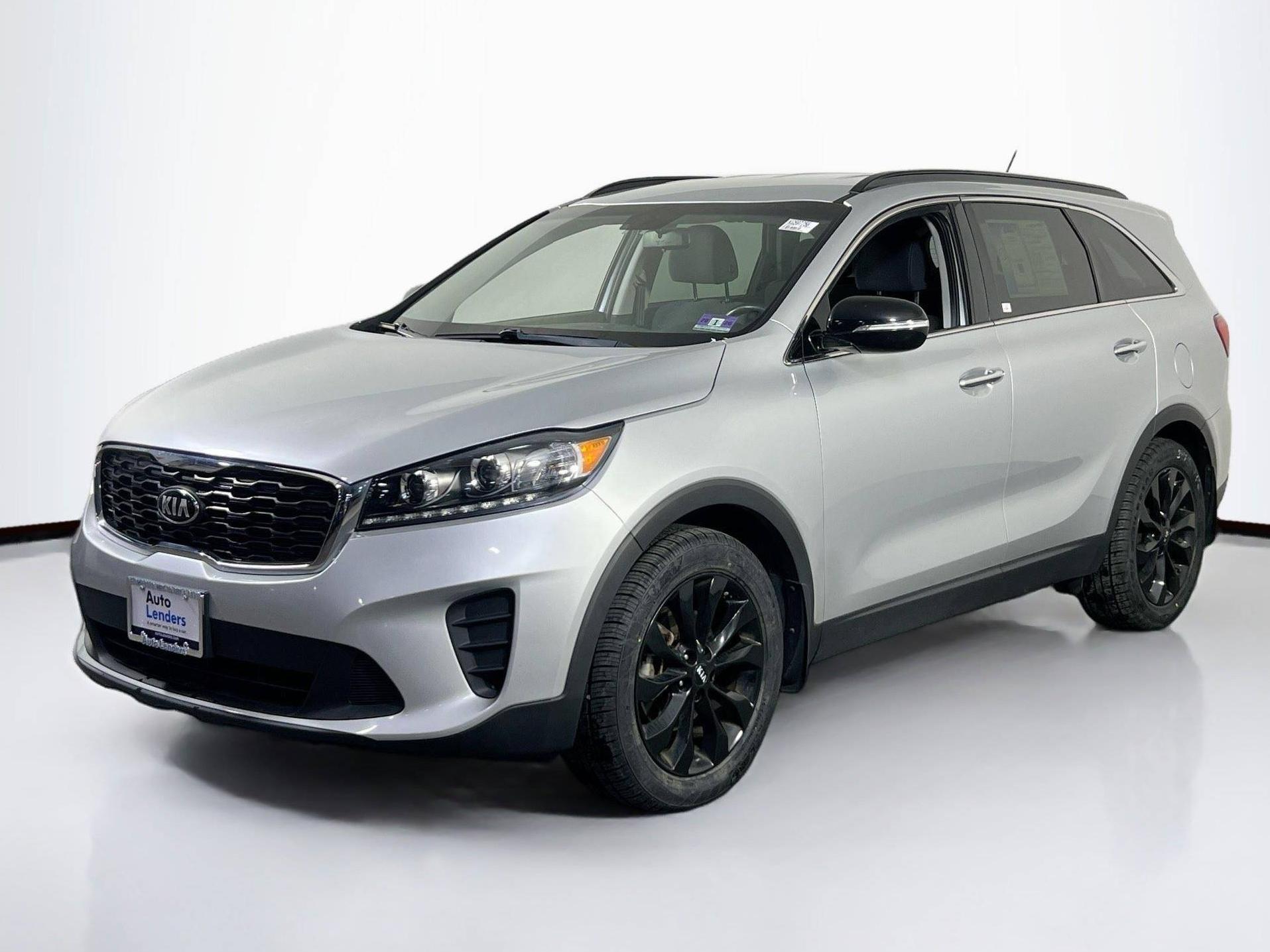 KIA SORENTO 2019 5XYPG4A50KG597756 image