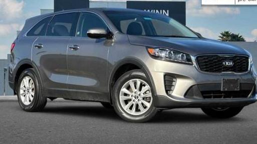 KIA SORENTO 2019 5XYPG4A32KG503262 image