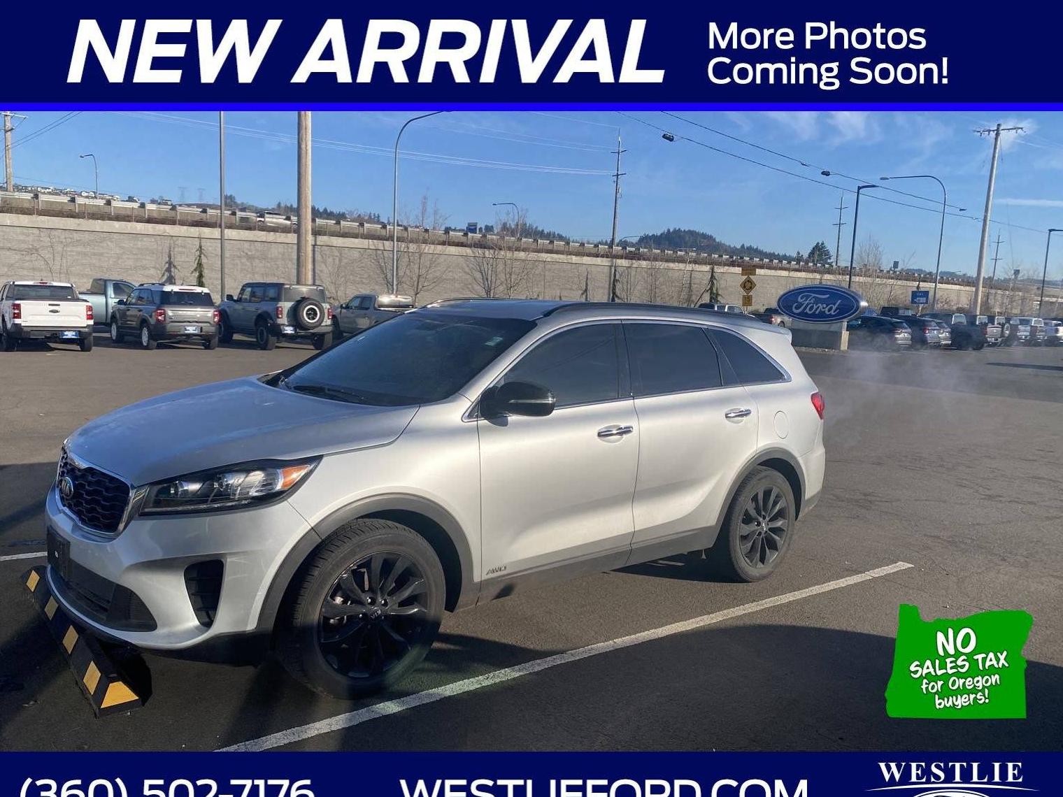 KIA SORENTO 2019 5XYPGDA54KG587053 image