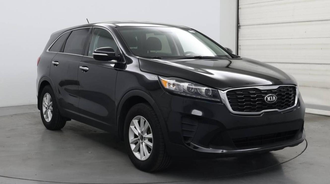 KIA SORENTO 2019 5XYPG4A34KG582076 image