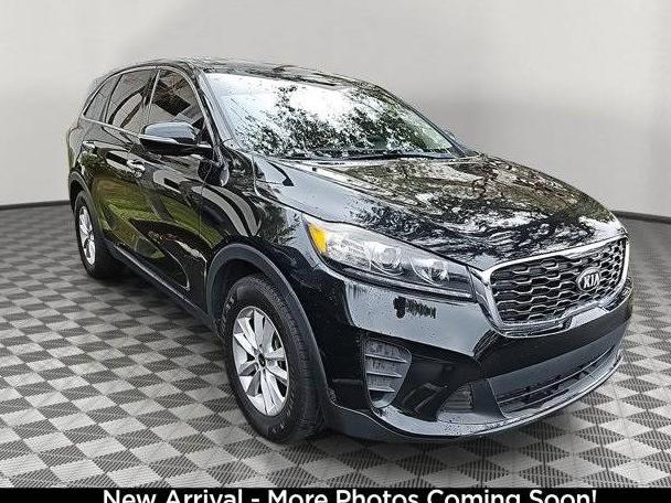 KIA SORENTO 2019 5XYPG4A35KG513851 image