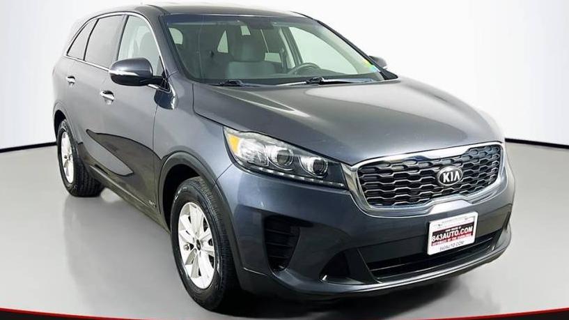 KIA SORENTO 2019 5XYPGDA57KG470258 image