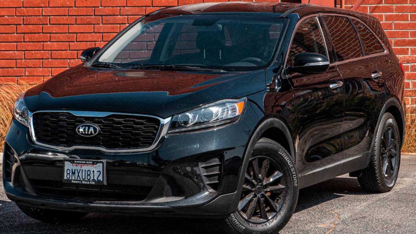 KIA SORENTO 2019 5XYPG4A38KG587491 image