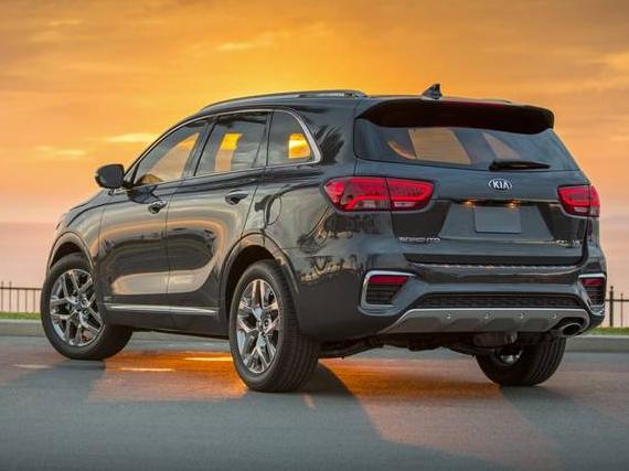 KIA SORENTO 2019 5XYPG4A34KG563284 image