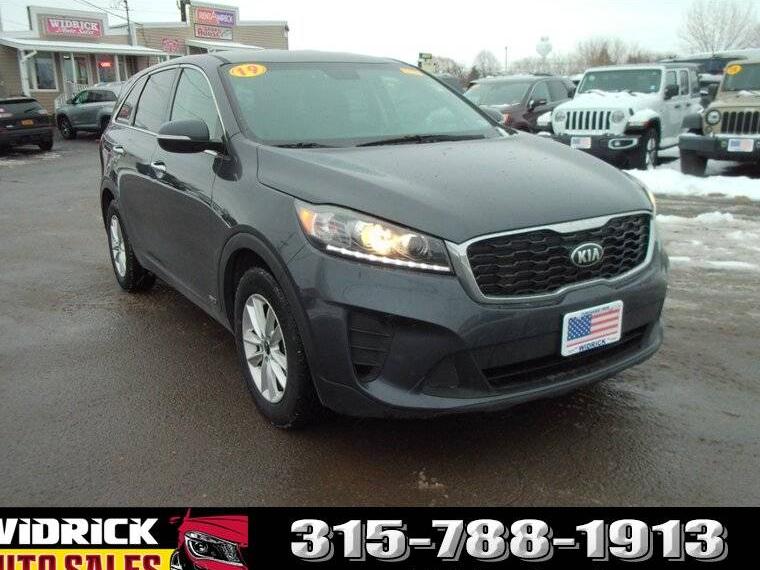 KIA SORENTO 2019 5XYPGDA59KG482105 image