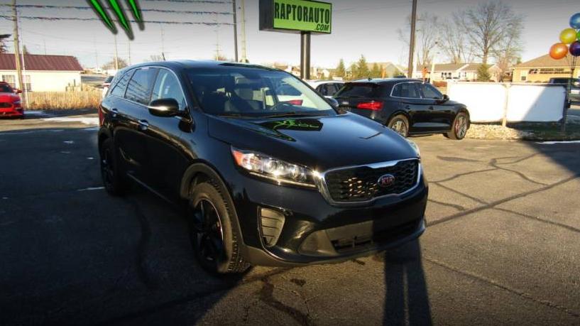 KIA SORENTO 2019 5XYPG4A30KG581393 image