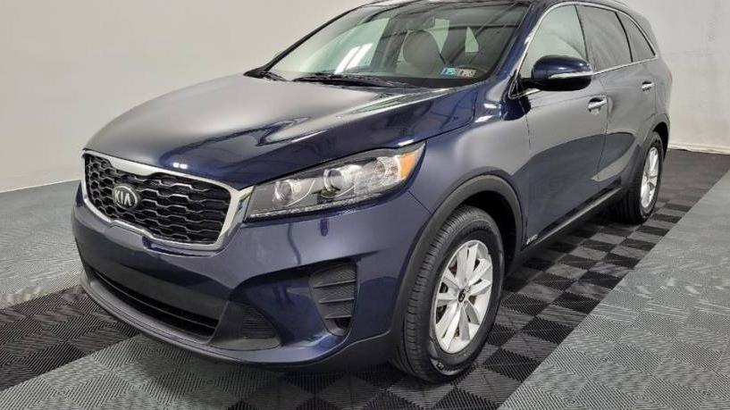 KIA SORENTO 2019 5XYPGDA39KG538333 image