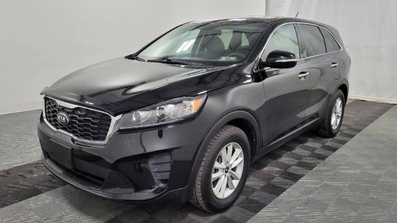 KIA SORENTO 2019 5XYPGDA56KG571890 image