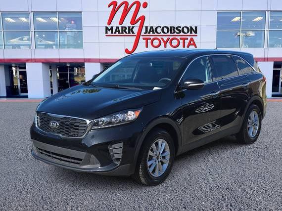 KIA SORENTO 2019 5XYPG4A31KG567034 image KIA SORENTO 2019 5XYPG4A31KG567034 image