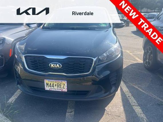KIA SORENTO 2019 5XYPGDA39KG570781 image