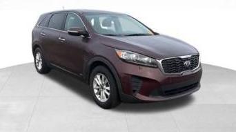 KIA SORENTO 2019 5XYPGDA32KG526914 image