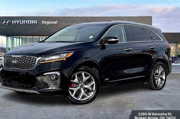 KIA SORENTO 2019 5XYPKDA53KG464469 image