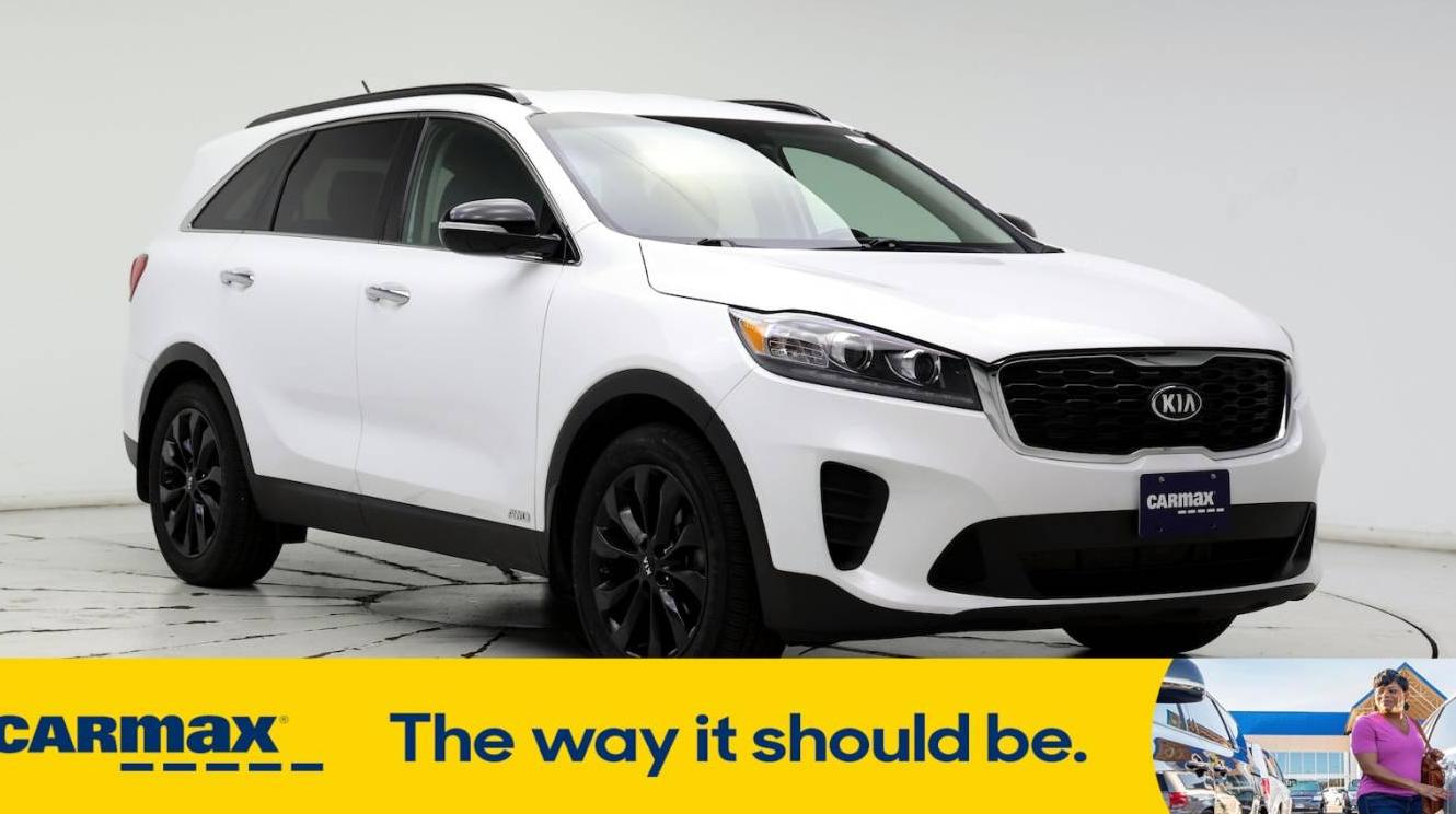 KIA SORENTO 2019 5XYPGDA50KG592167 image