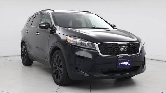 KIA SORENTO 2019 5XYPGDA57KG586463 image