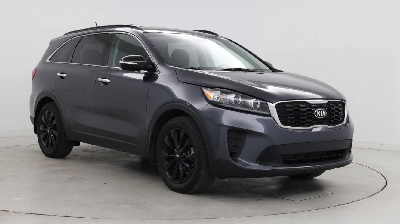 KIA SORENTO 2019 5XYPG4A56KG602832 image