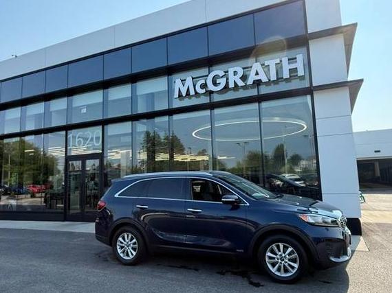 KIA SORENTO 2019 5XYPGDA3XKG438659 image