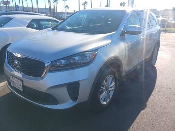 KIA SORENTO 2019 5XYPG4A38KG578273 image KIA SORENTO 2019 5XYPG4A38KG578273 image