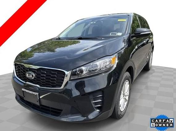 KIA SORENTO 2019 5XYPG4A3XKG546568 image