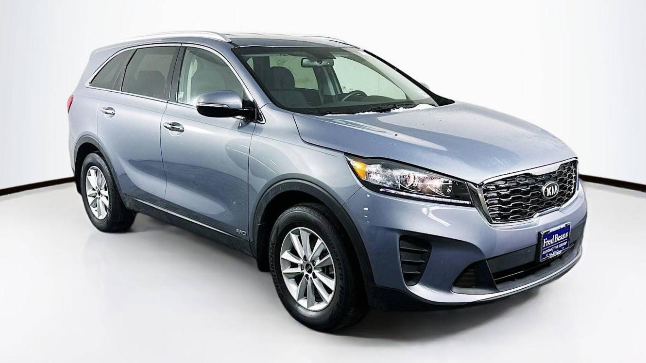 KIA SORENTO 2019 5XYPGDA33KG602267 image