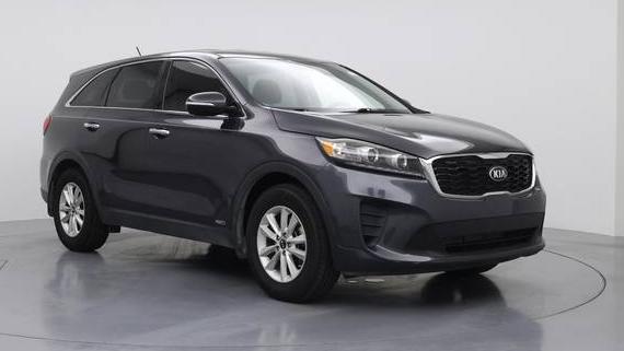 KIA SORENTO 2019 5XYPGDA36KG465180 image