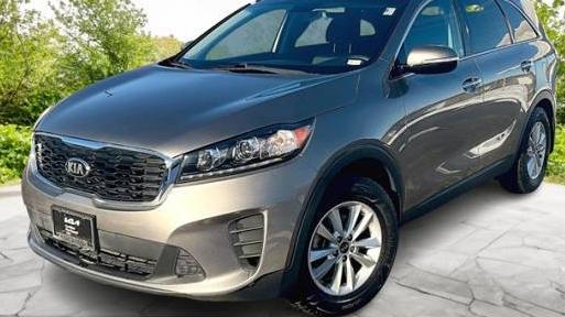 KIA SORENTO 2019 5XYPG4A37KG536287 image