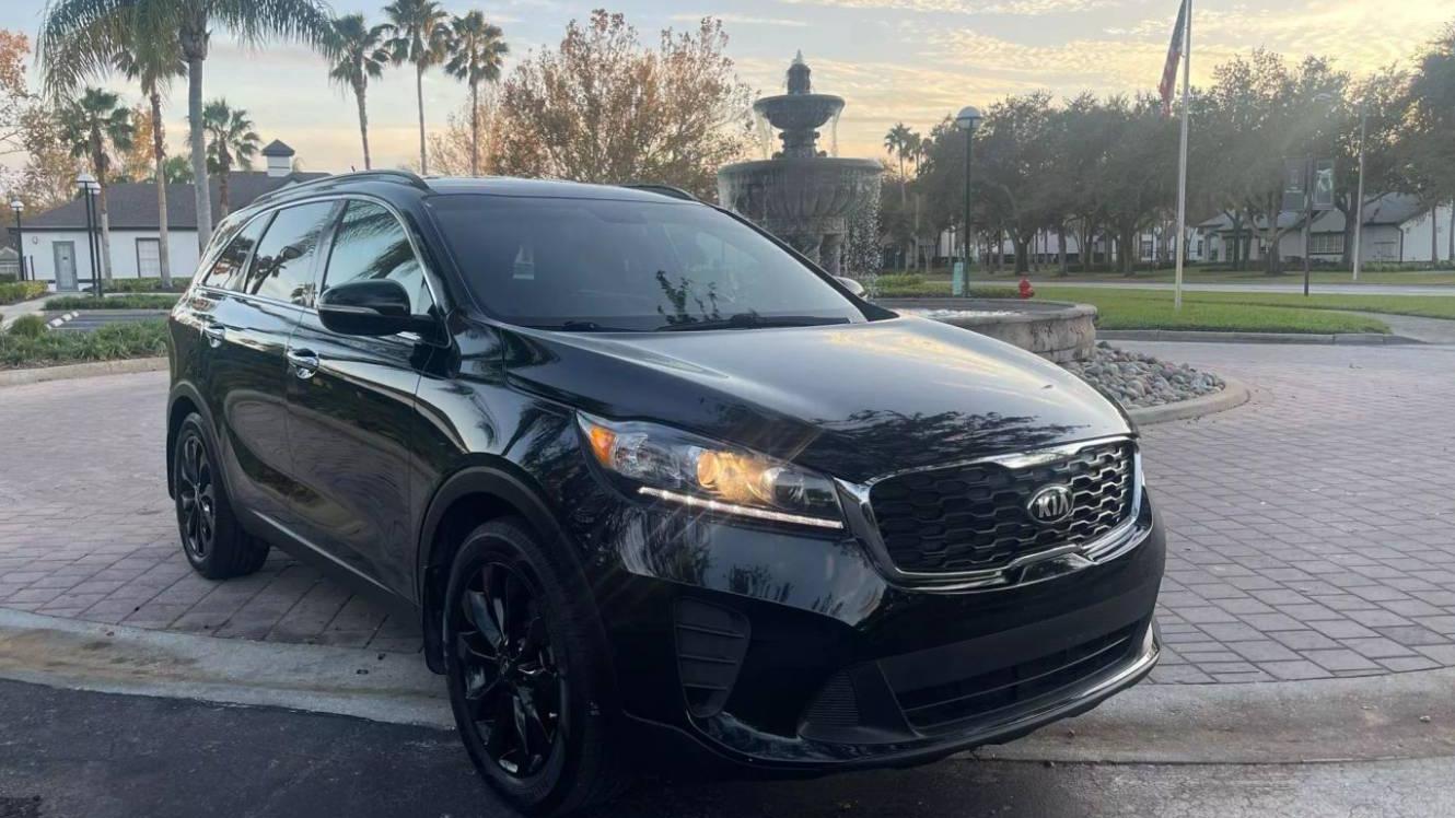 KIA SORENTO 2019 5XYPG4A55KG599230 image