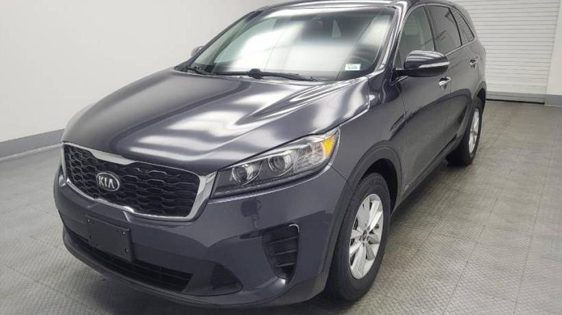 KIA SORENTO 2019 5XYPGDA56KG484880 image