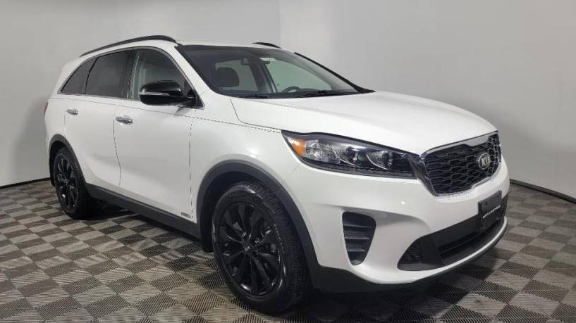 KIA SORENTO 2019 5XYPGDA57KG585698 image