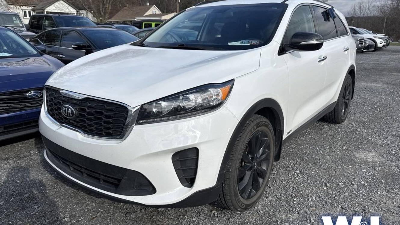 KIA SORENTO 2019 5XYPGDA53KG596715 image