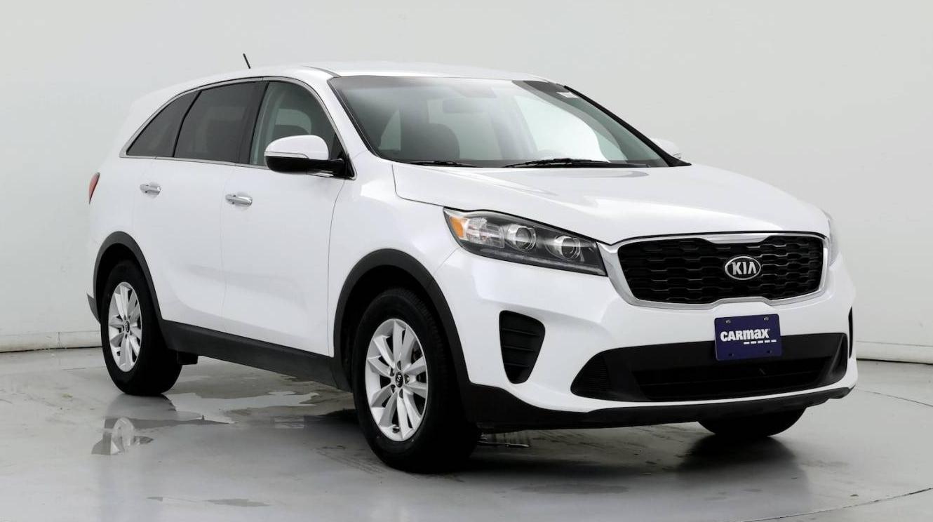 KIA SORENTO 2019 5XYPG4A5XKG558110 image