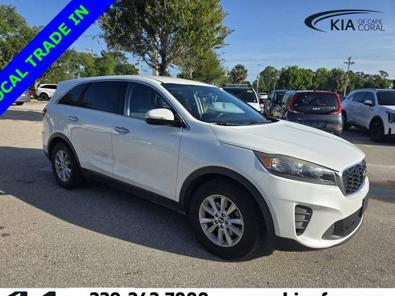 KIA SORENTO 2019 5XYPG4A56KG561313 image