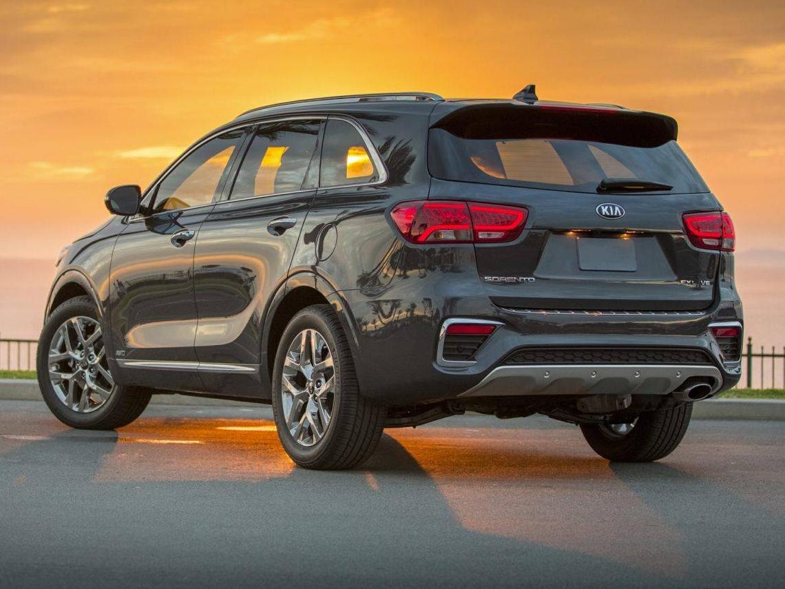 KIA SORENTO 2019 5XYPG4A33KG582327 image
