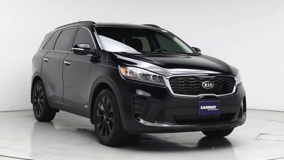 KIA SORENTO 2019 5XYPGDA52KG606053 image