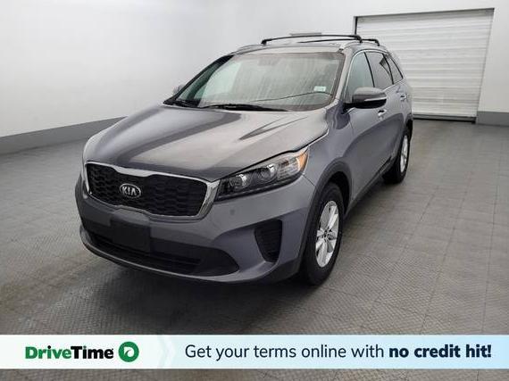 KIA SORENTO 2019 5XYPGDA31KG602316 image