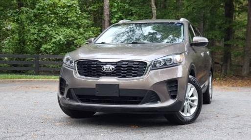 KIA SORENTO 2019 5XYPGDA3XKG436054 image