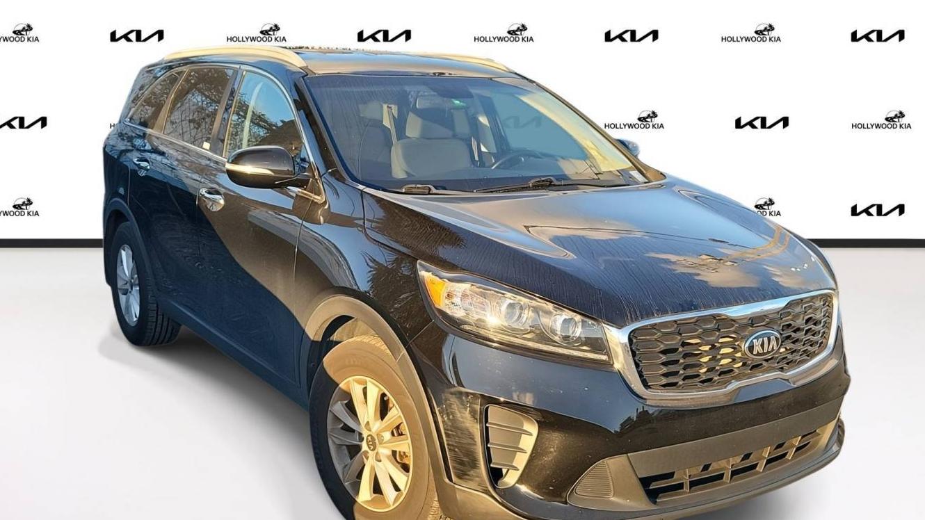 KIA SORENTO 2019 5XYPG4A3XKG533156 image