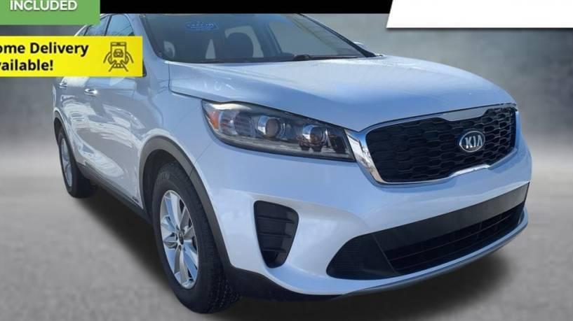 KIA SORENTO 2019 5XYPGDA57KG440693 image