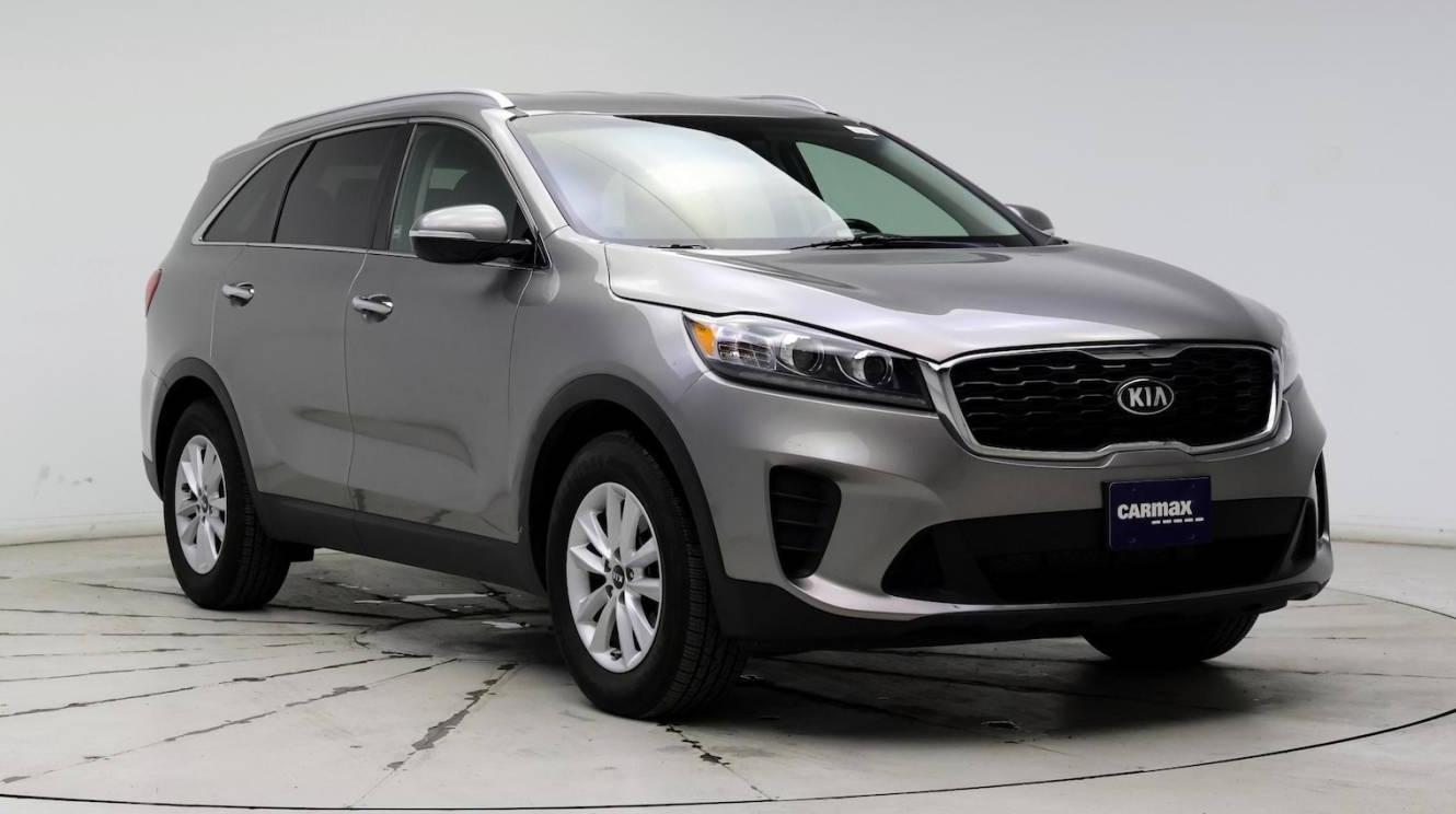 KIA SORENTO 2019 5XYPG4A53KG550124 image