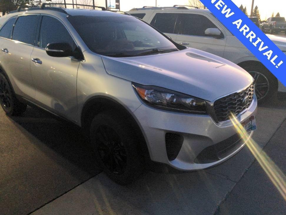 KIA SORENTO 2019 5XYPGDA52KG583065 image