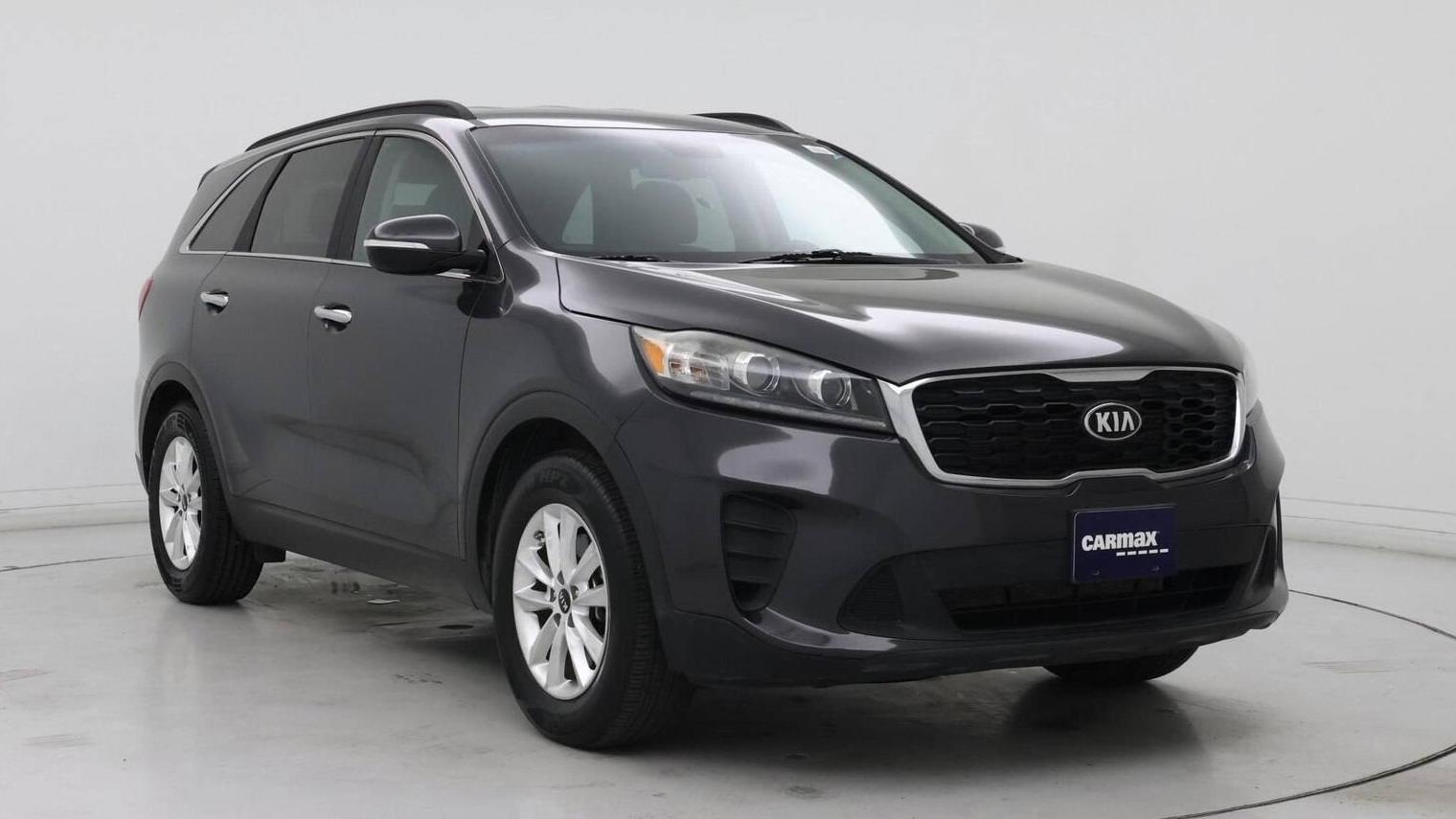 KIA SORENTO 2019 5XYPG4A59KG472335 image