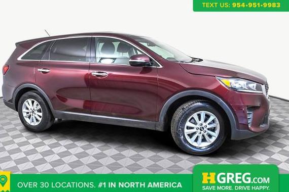 KIA SORENTO 2019 5XYPG4A39KG564348 image