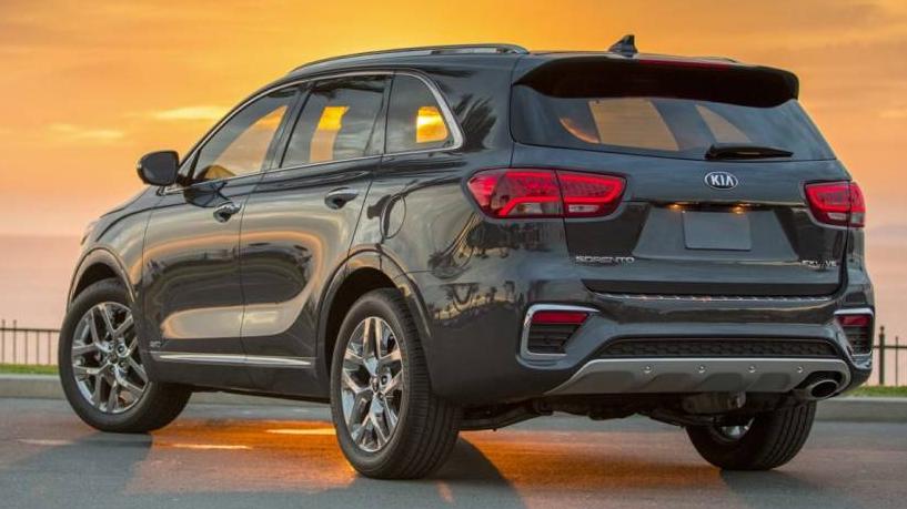 KIA SORENTO 2019 5XYPG4A31KG567244 image