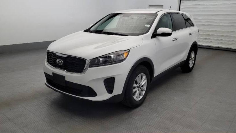 KIA SORENTO 2019 5XYPG4A3XKG575245 image