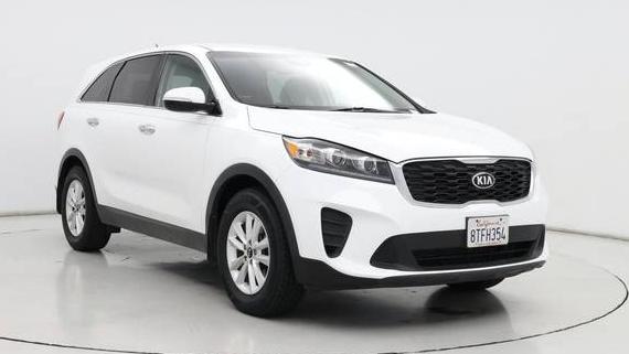 KIA SORENTO 2019 5XYPG4A37KG513687 image