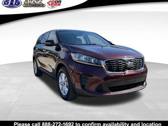 KIA SORENTO 2019 5XYPG4A32KG560643 image KIA SORENTO 2019 5XYPG4A32KG560643 image