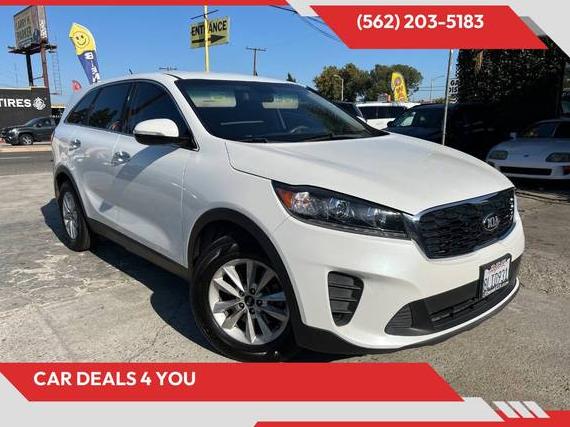 KIA SORENTO 2019 5XYPG4A31KG573822 image KIA SORENTO 2019 5XYPG4A31KG573822 image