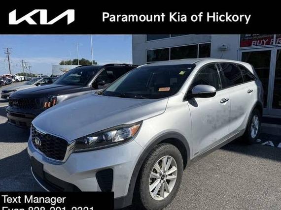 KIA SORENTO 2019 5XYPGDA50KG576910 image