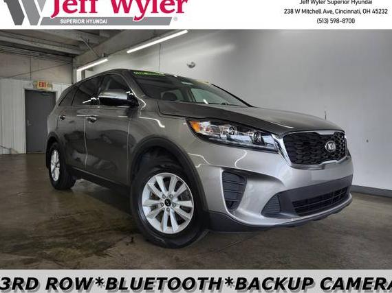 KIA SORENTO 2019 5XYPG4A38KG475578 image