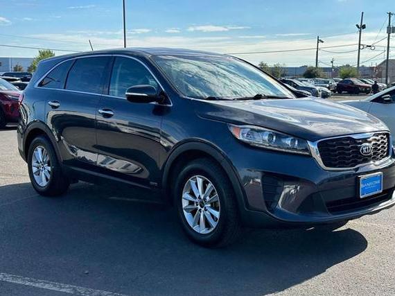 KIA SORENTO 2019 5XYPGDA34KG476792 image