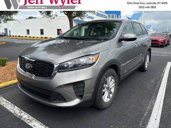 KIA SORENTO 2019 5XYPG4A31KG520392 image